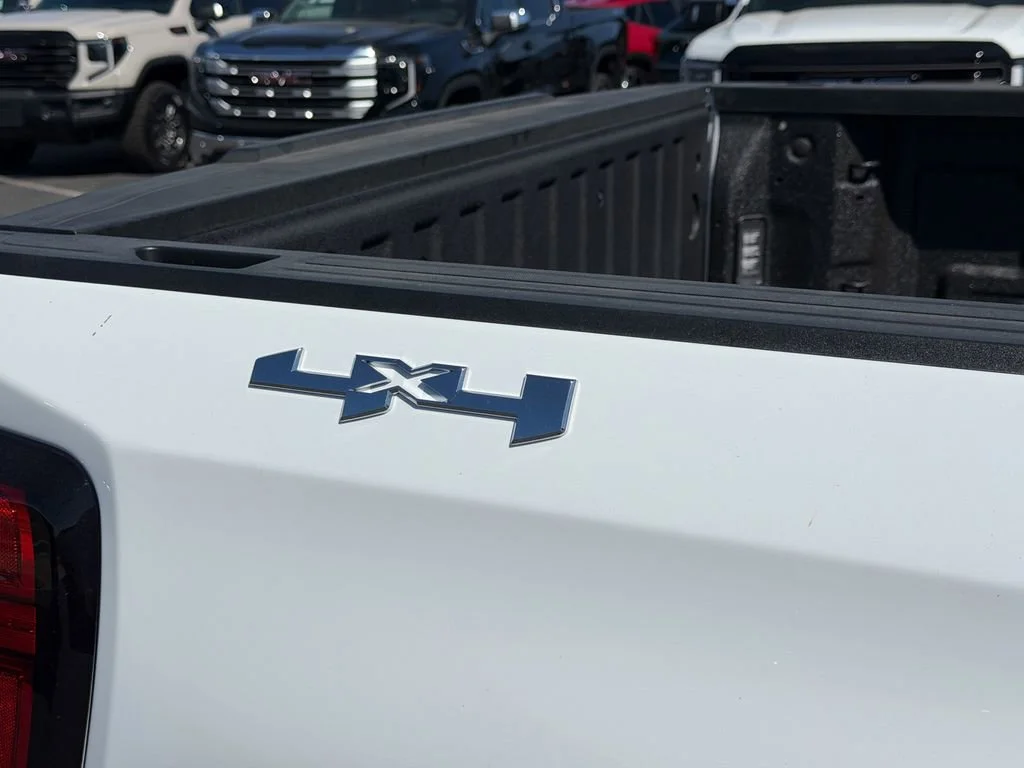 New 2026 Summit White GMC SLE image 7