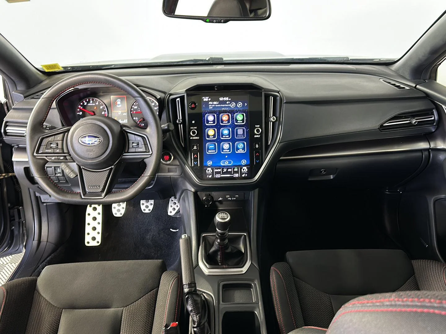 Used 2022 Magnetite Gray Metallic Subaru Premium image 20