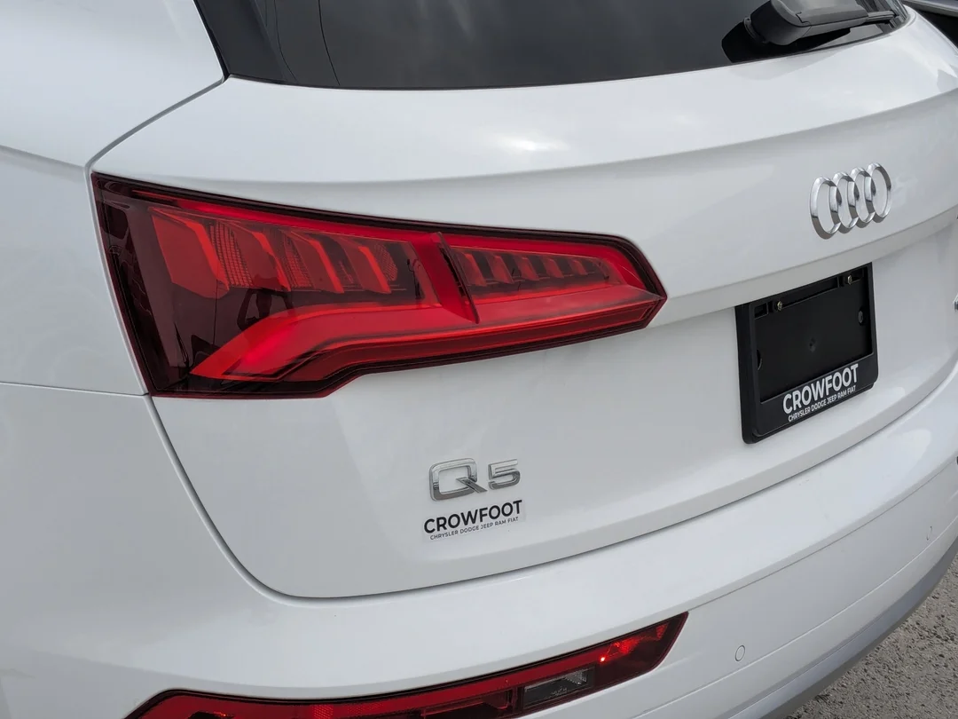 Certified Used 2020 White Audi Komfort - - AWD - Leather - LOW KMS & More! image 11