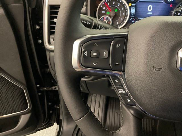 New 2026 Diamond Black Crystal Pearl-Coat Exterior Paint RAM Laramie image 13