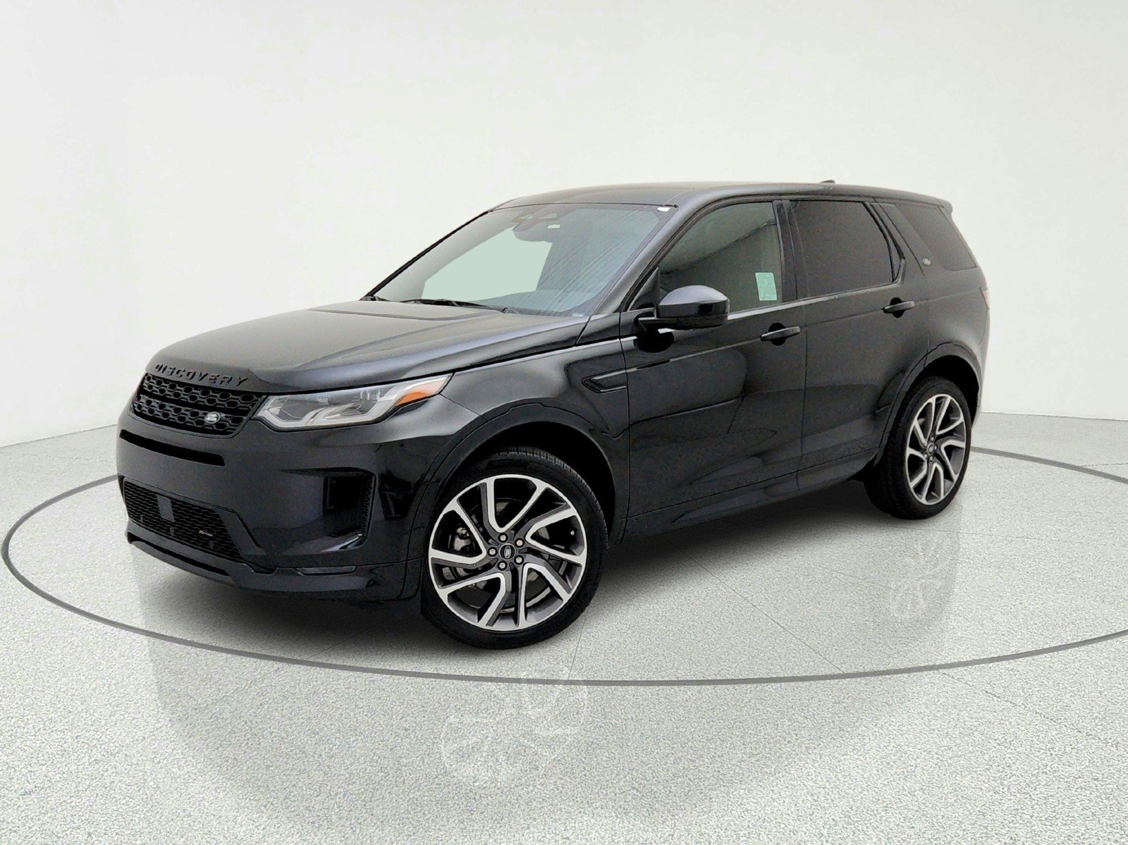 2023 Land Rover Discovery Sport 2.0 SE R-Dynamic's photo