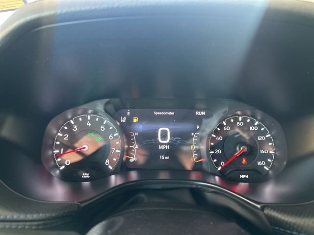 New 2026 Diamond Black Crystal Pearlcoat Jeep Latitude image 28