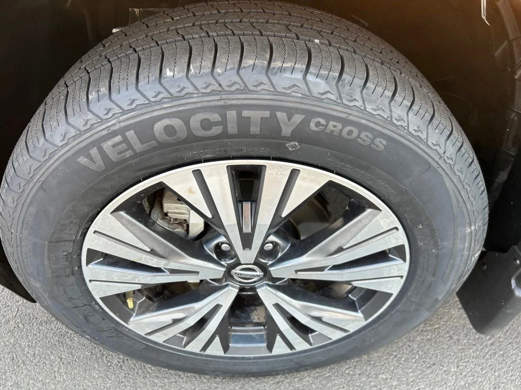 Used 2021 Gun Metallic Nissan SV image 15