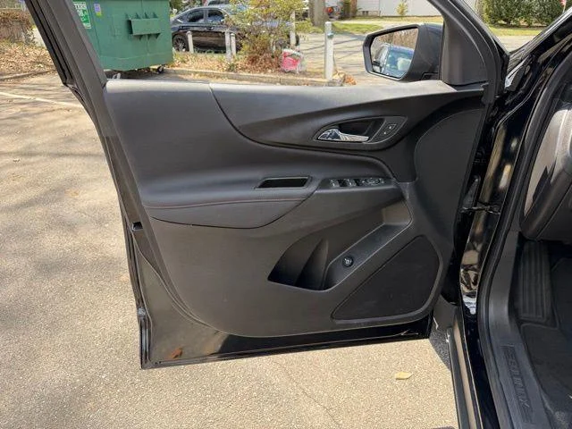 2023 Chevrolet Equinox RS - Photo 25