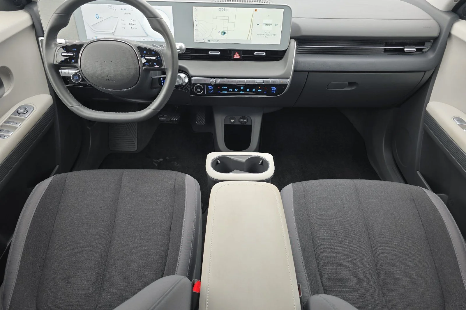 Used 2024 Green Hyundai SEL image 13
