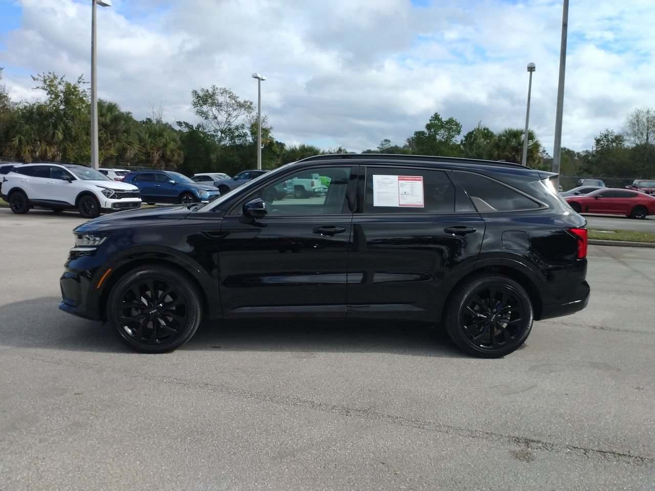 Used 2022 Ebony Black Kia SX image 5