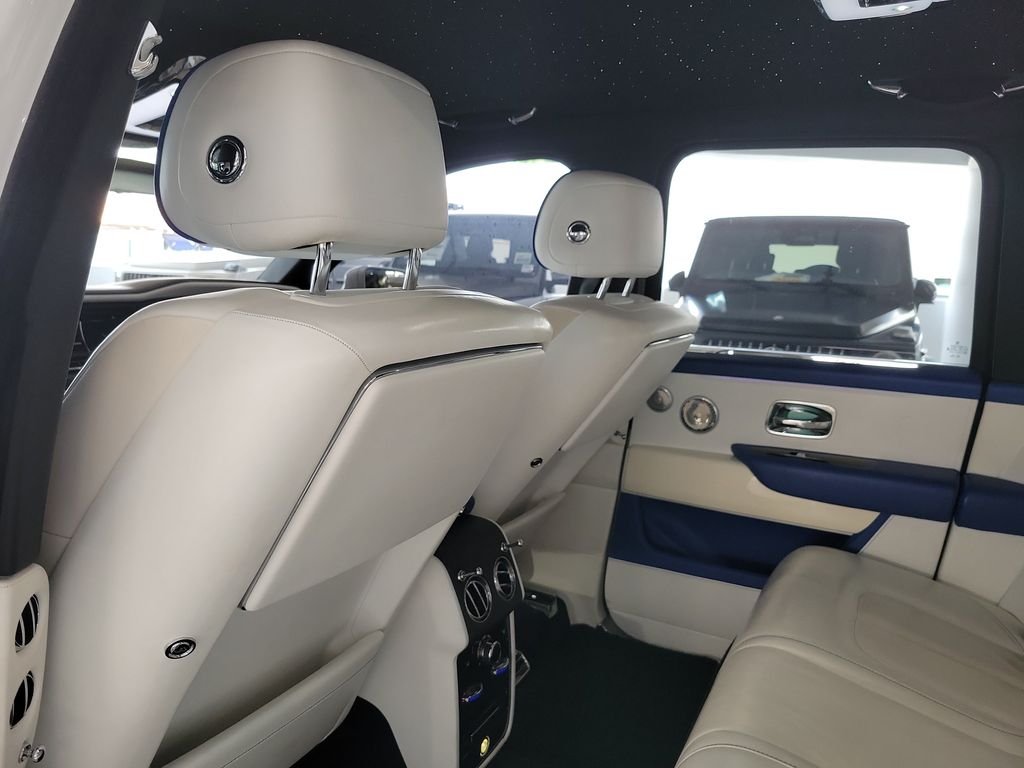 Used 2022 White Rolls-Royce Base image 13