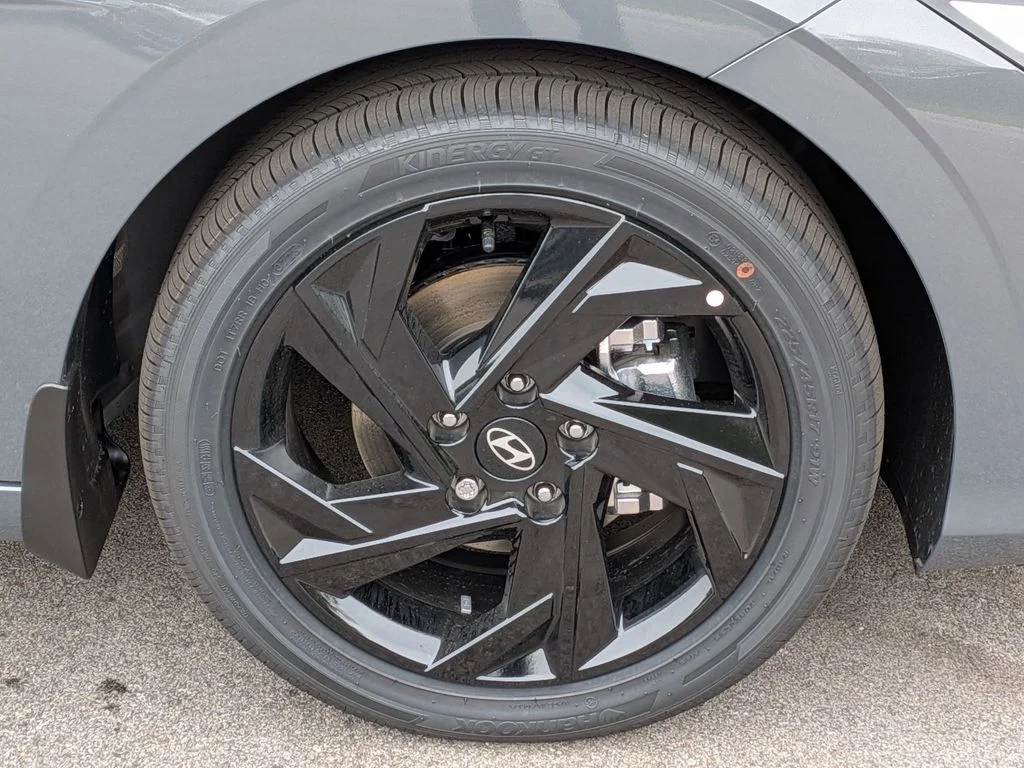 New 2026 Gray Hyundai SEL Sport image 9