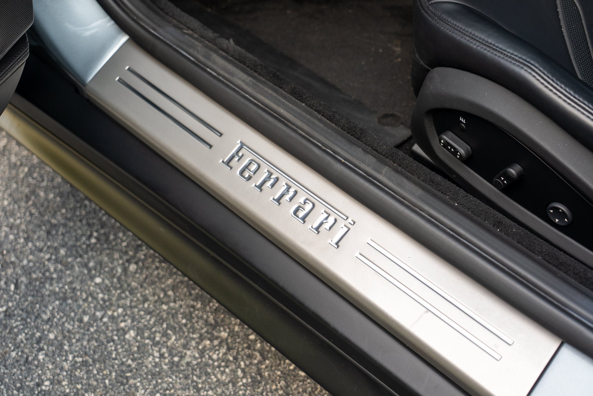 Certified Used 2020 Grigio Titanio Metall Ferrari  image 30