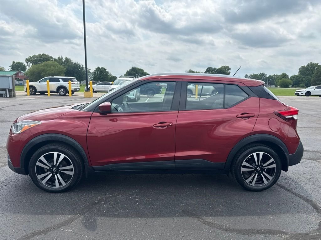 Used 2019 Red Nissan SV image 6
