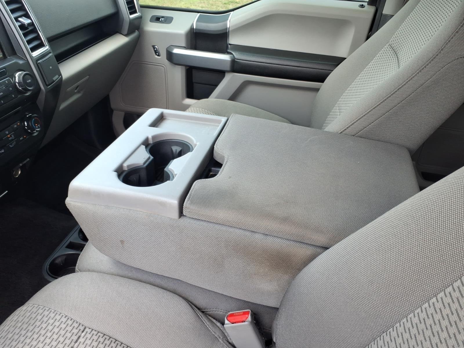 Used 2015 Magnetic Metallic Ford XLT image 20