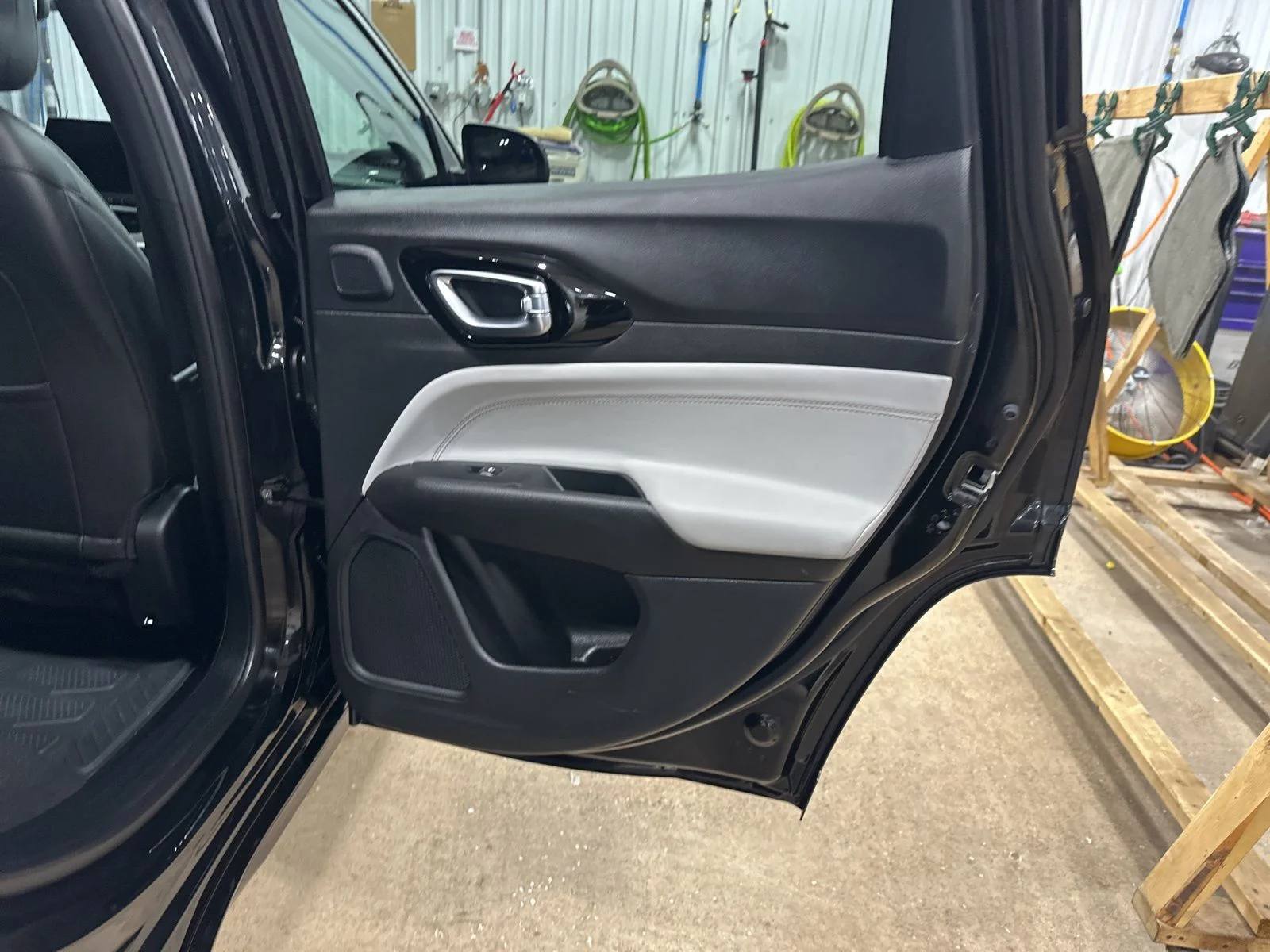 View 28