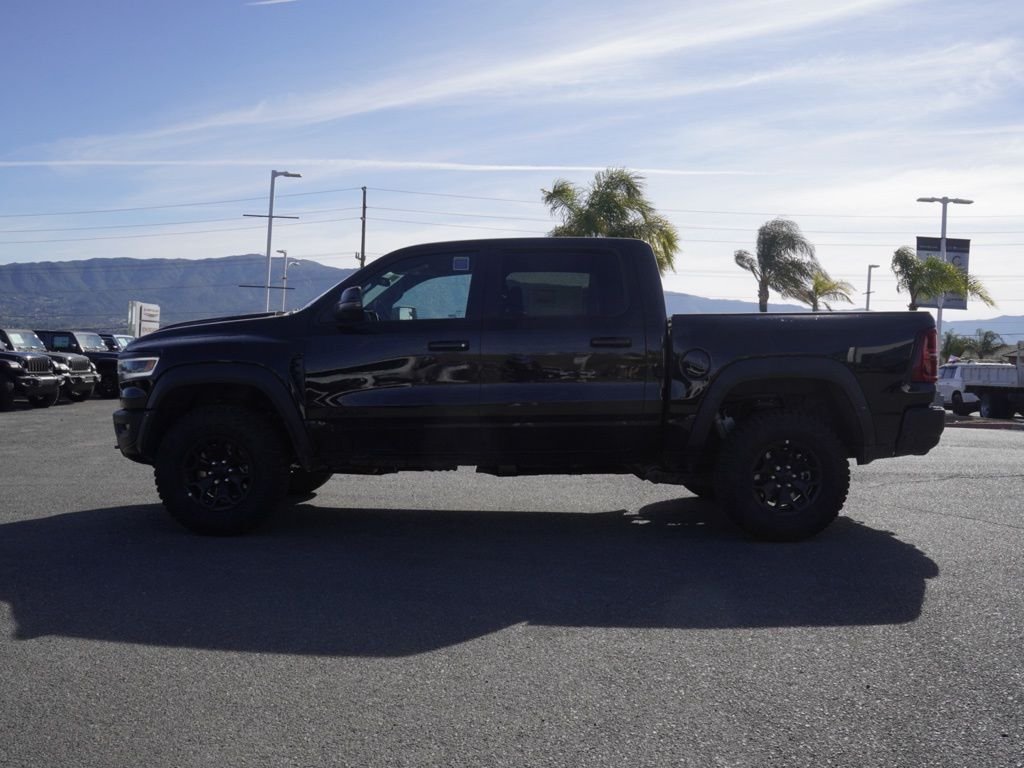 New 2026 Diamond Black Crystal Pearl-Coat Exterior Paint RAM RHO image 6