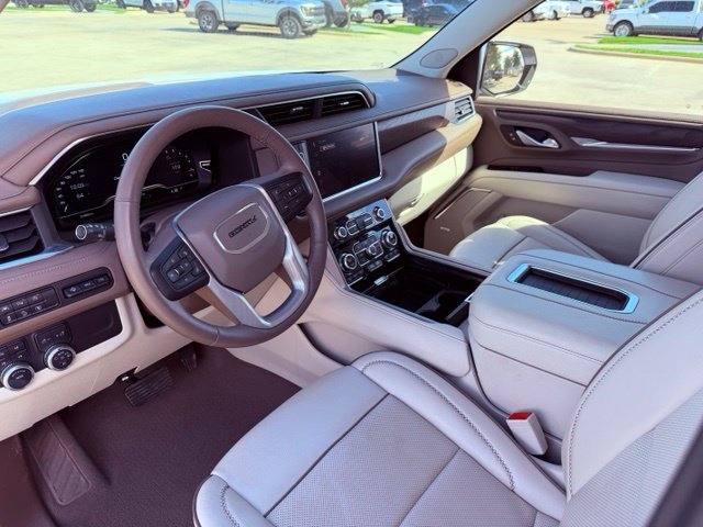 Used 2024 White GMC Denali image 15