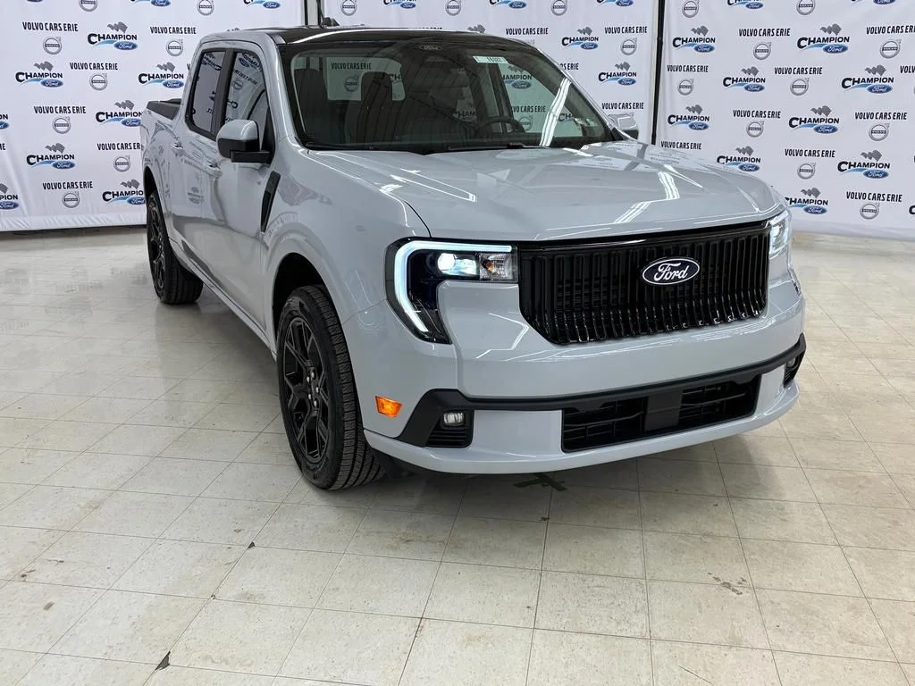 New 2026 Space White Metallic Ford Lobo™ image 1
