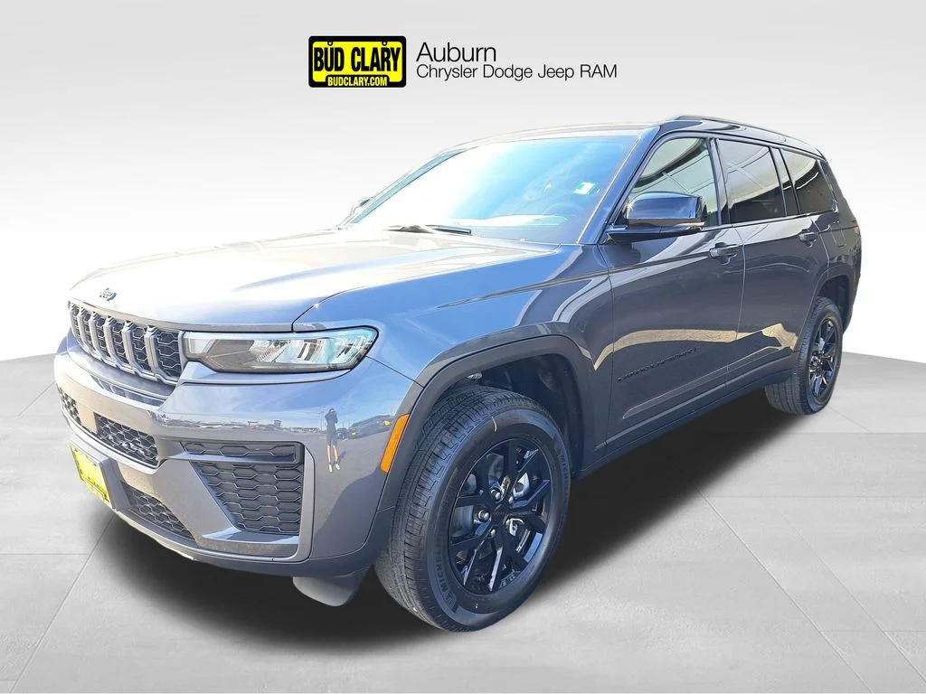 2026 Jeep Grand Cherokee L Laredo Altitude 4x4's photo