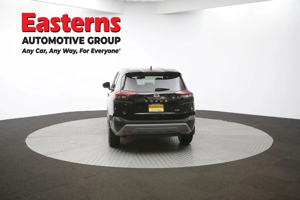 Used 2023 Black Nissan S image 35