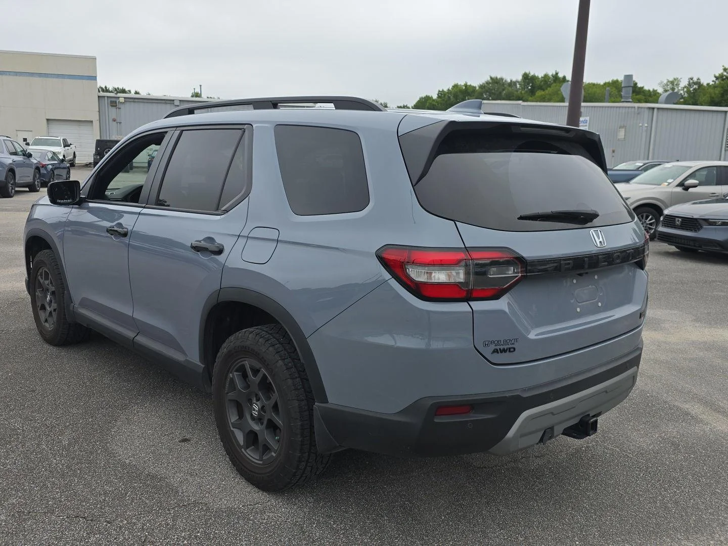 Used 2023 Sonic Gray Pearl Honda TrailSport image 8