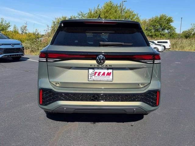 New 2026 Avocado Green  W/Black Roof Volkswagen 2.0T SE R-Line Black image 5
