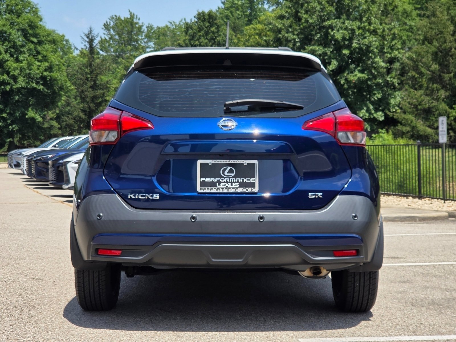 Used 2020 Deep Blue Pearl/Fresh Powder Nissan SR image 23
