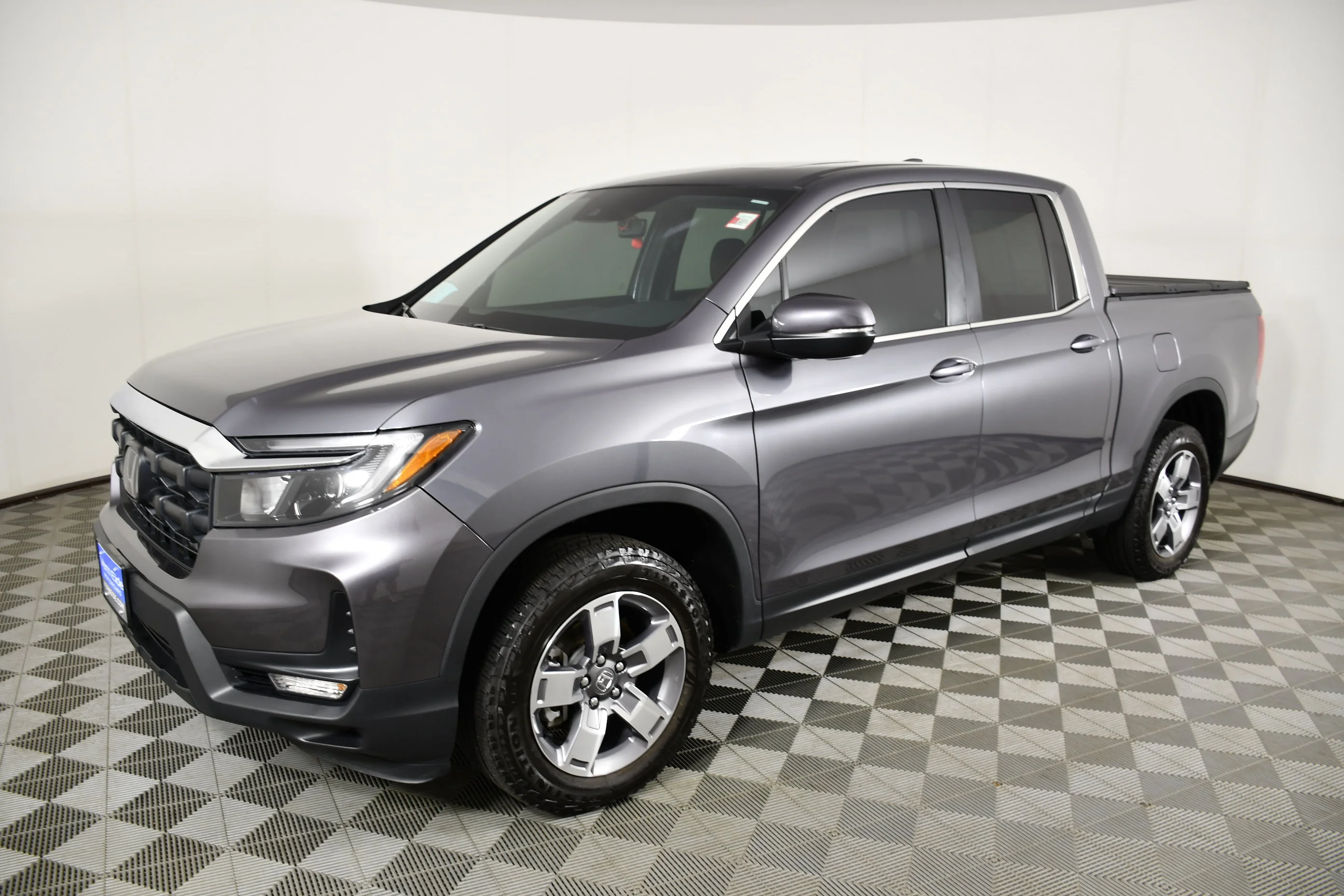 Certified Used 2024 Modern Steel Metallic Honda RTL image 10