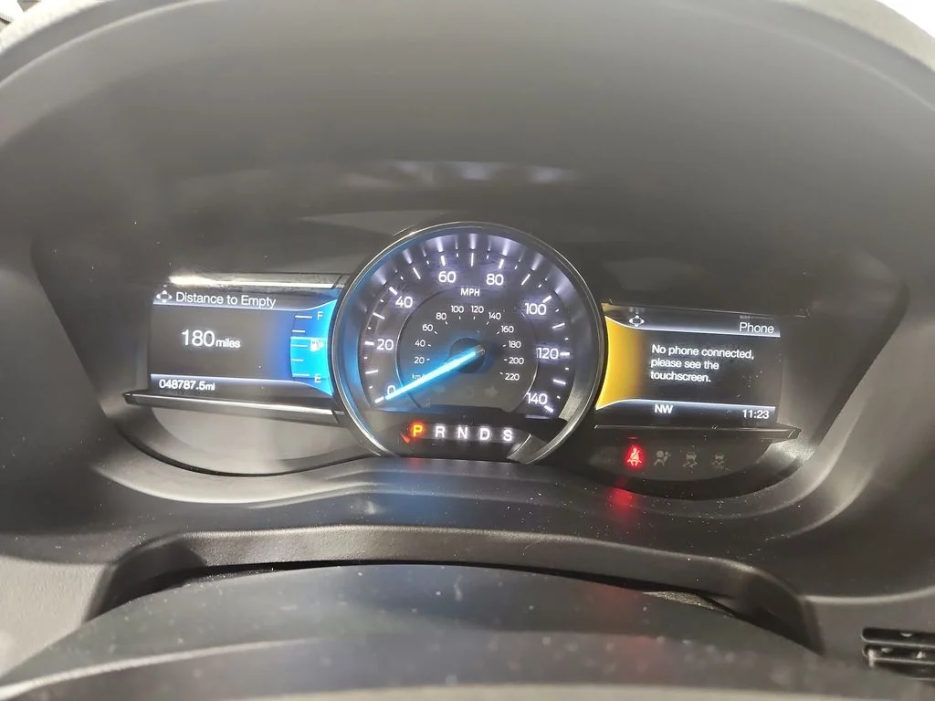 Used 2018 Blue Ford Sport image 16