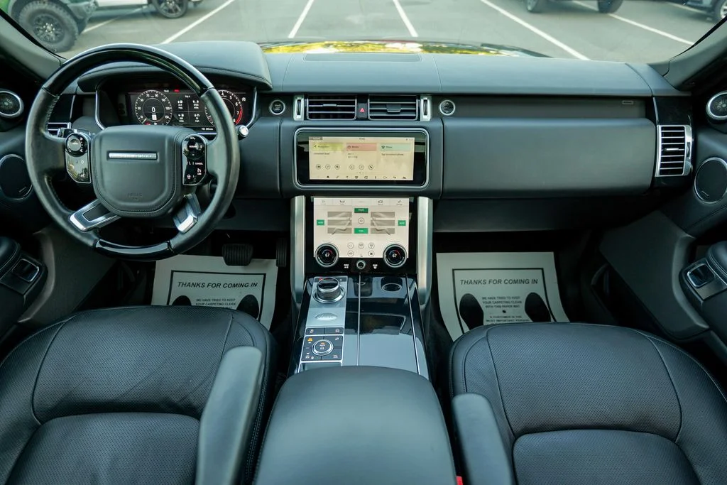 Used 2020 Santorini Black Metallic Land Rover HSE image 42