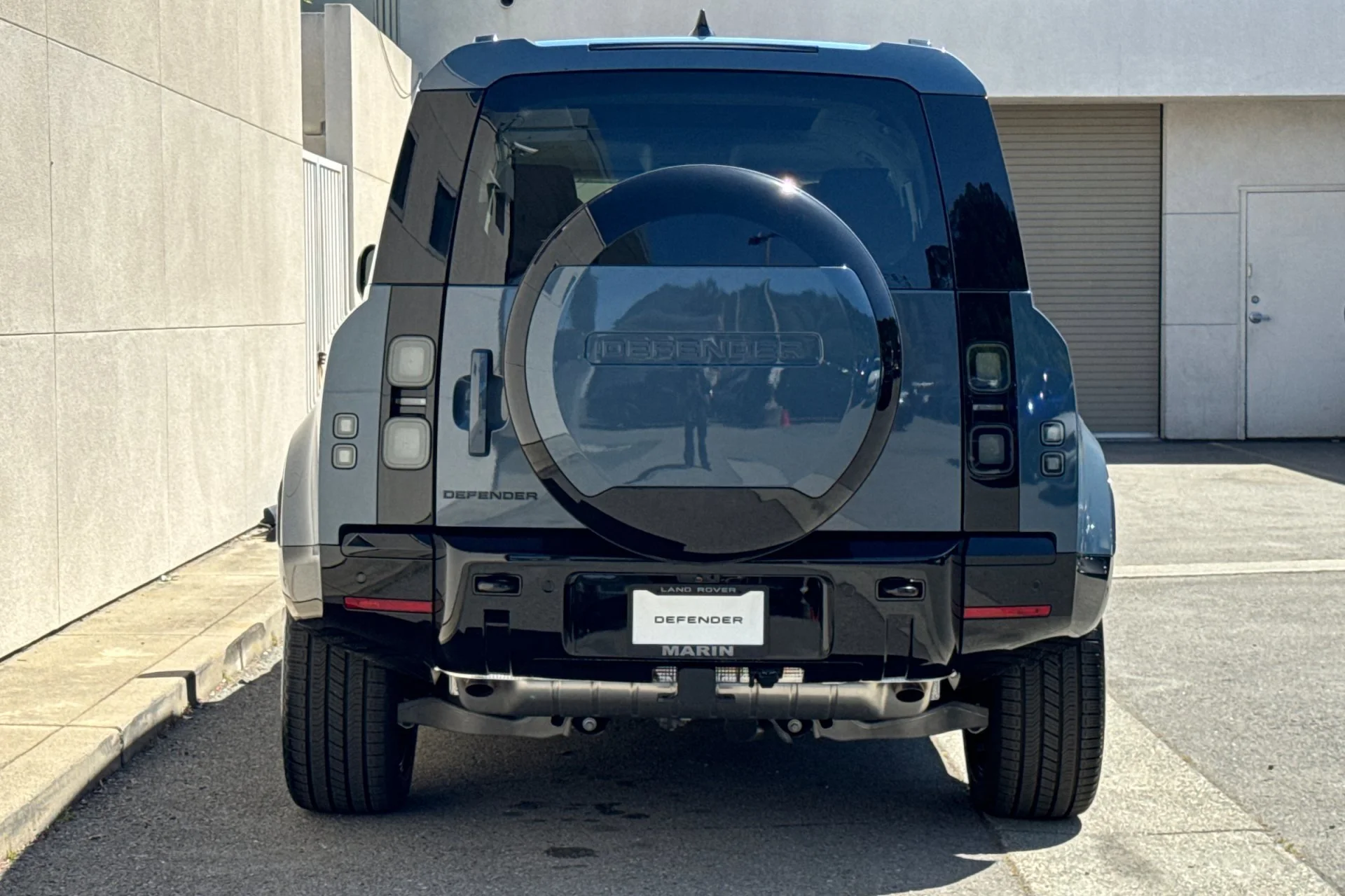 New 2026 TASMAN BLUE Land Rover X-Dynamic SE image 7