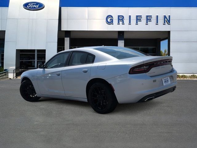 Used 2022  Dodge SXT image 9