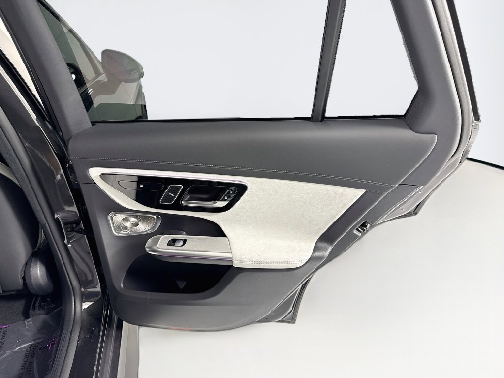 2026 Mercedes-Benz GLC Base - Photo 28