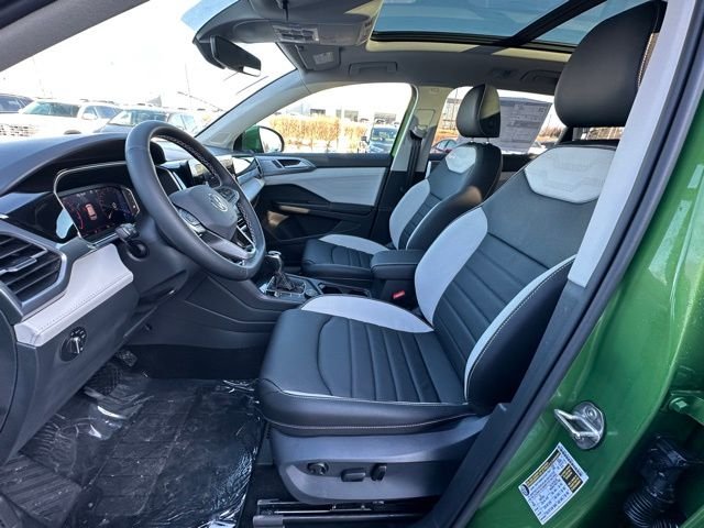 New 2026 Bright Moss Green Metallic Volkswagen 1.5T SEL image 24