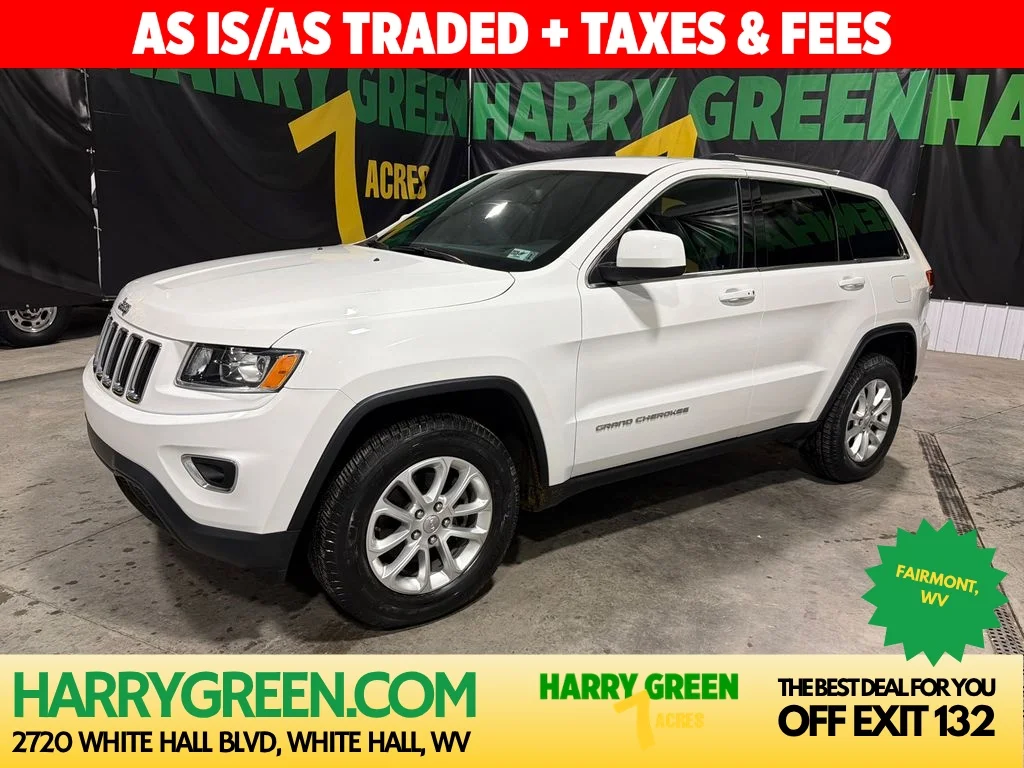 Used 2015 Bright White Clearcoat Jeep Laredo image 1