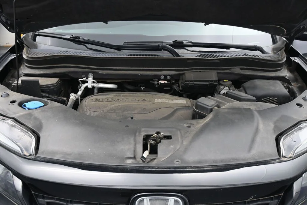 Used 2019 Gray Honda Sport image 16