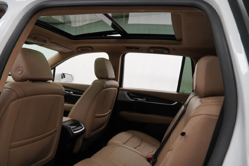 Used 2020 White Cadillac Premium Luxury image 6