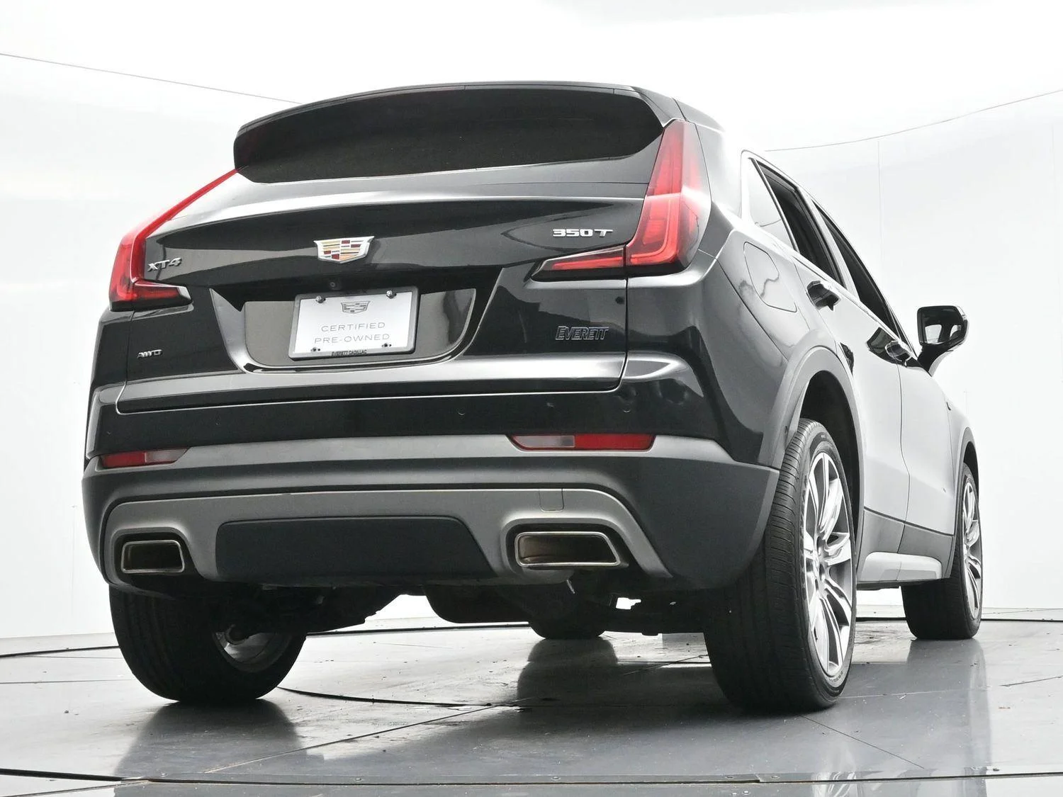 Used 2022 Stellar Black Metallic Cadillac Premium Luxury image 49