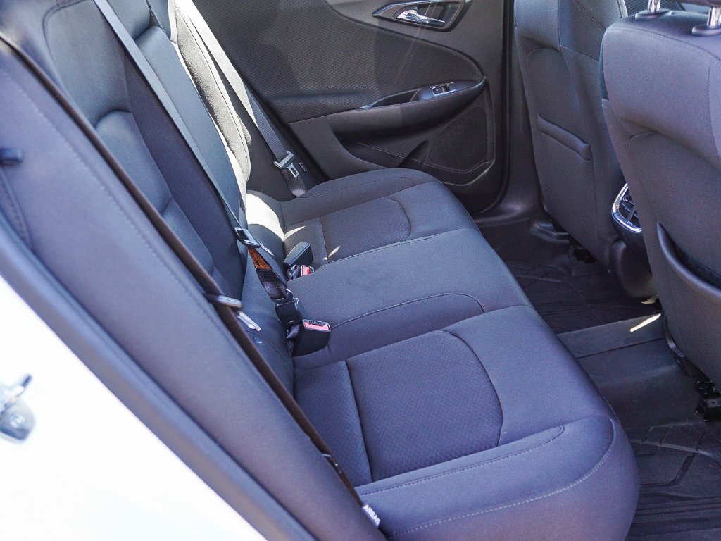 Used 2020 White Chevrolet LT image 13