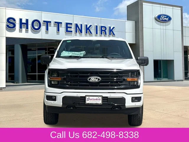 New 2026 Oxford White Ford XLT image 2