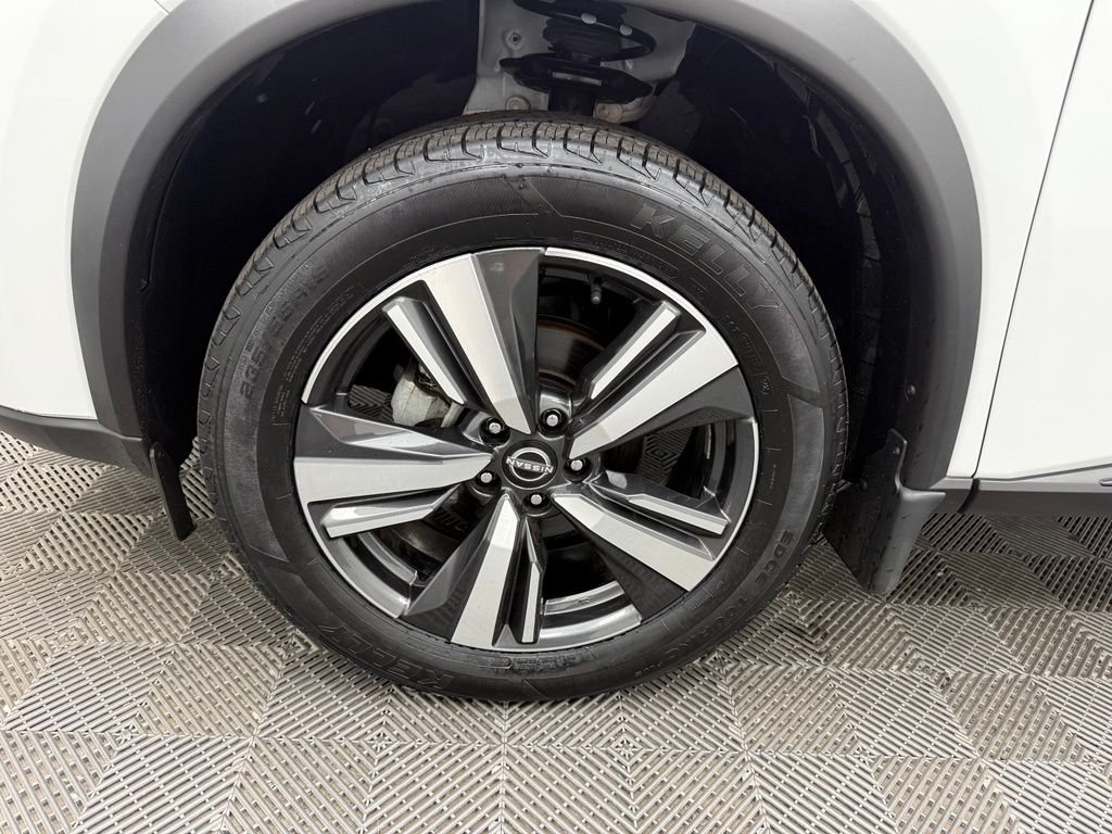 2024 Nissan Rogue SL - Photo 16