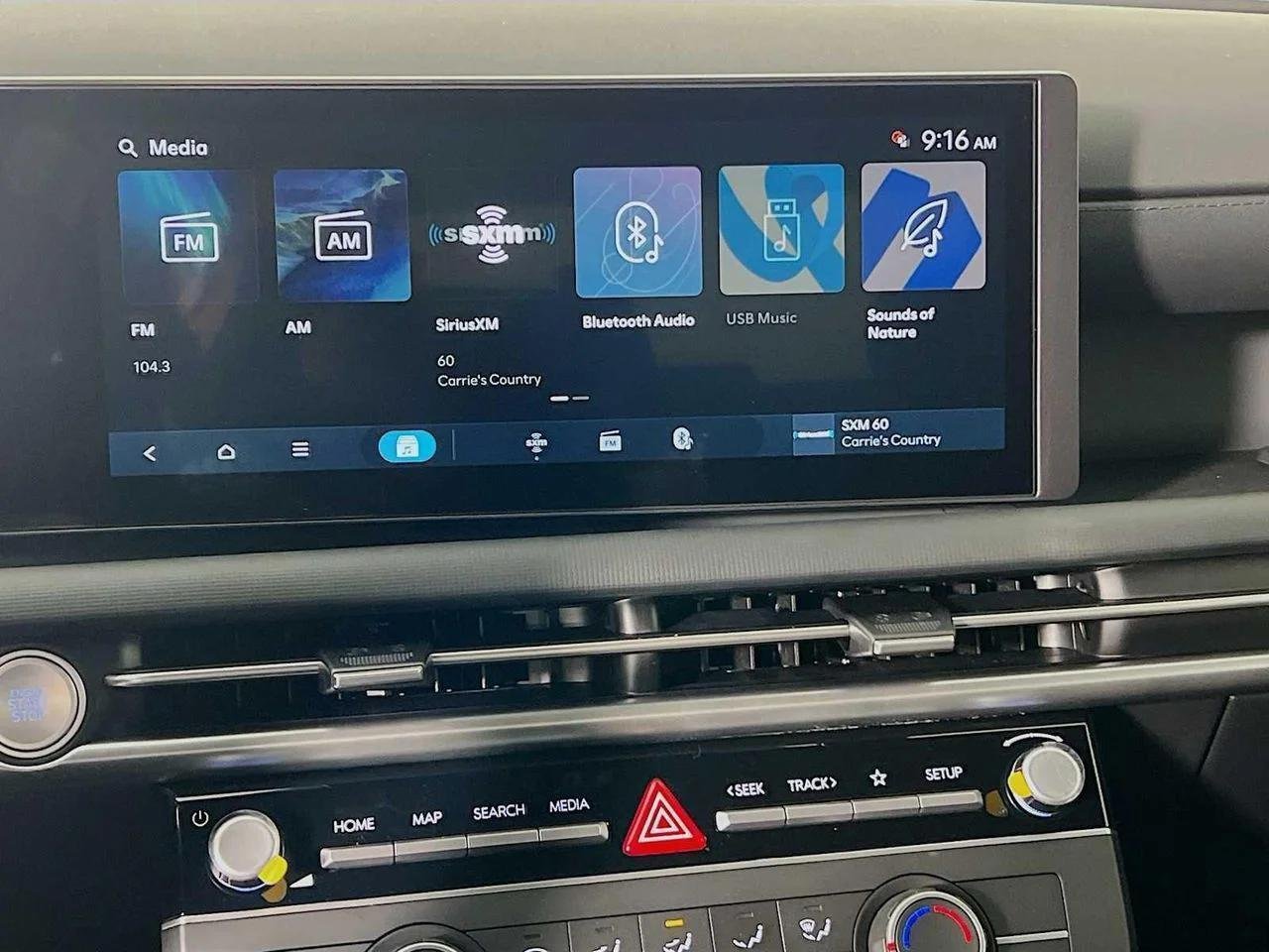 New 2026 Atlas White Hyundai SE AWD image 9