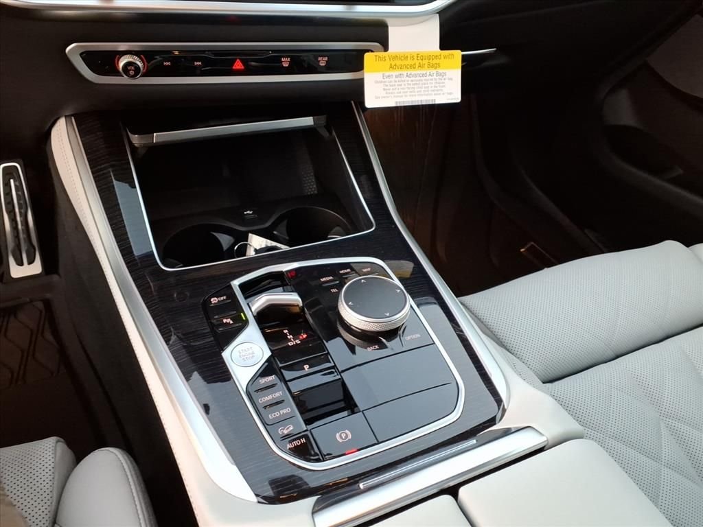 2026 BMW X5 40i - Photo 10