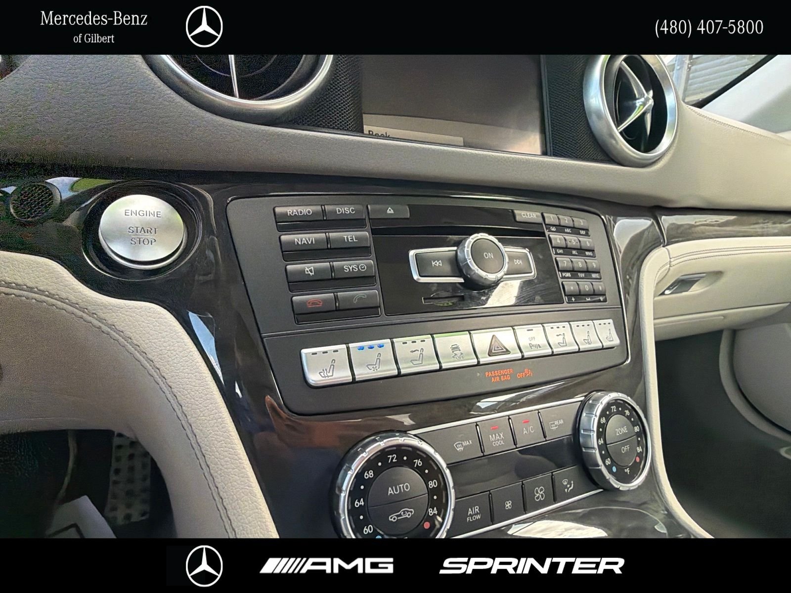 Used 2015  Mercedes-Benz SL 400 Roadster image 23