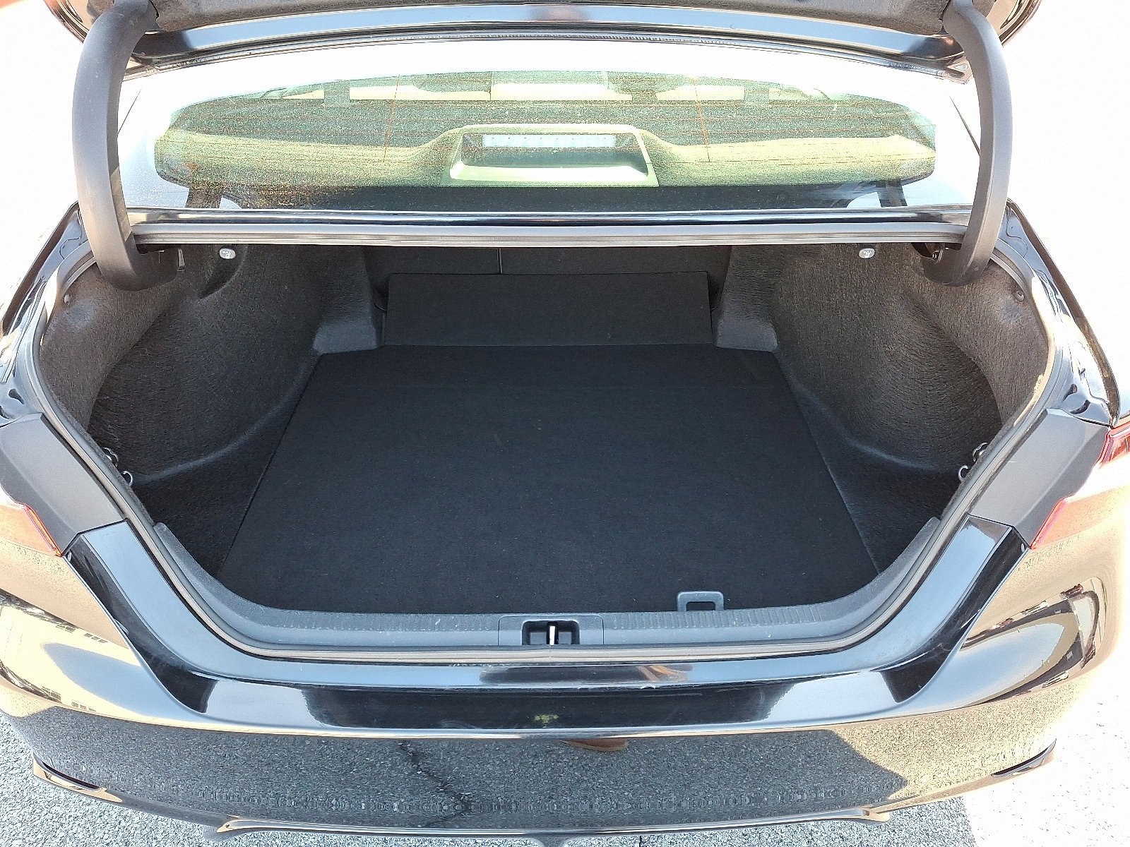 2024 Toyota Camry SE - Photo 29