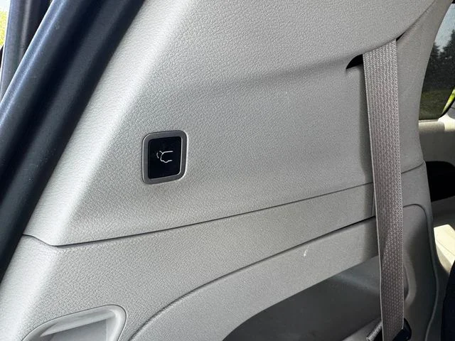 Certified Used 2023 Gray Chrysler Limited image 19
