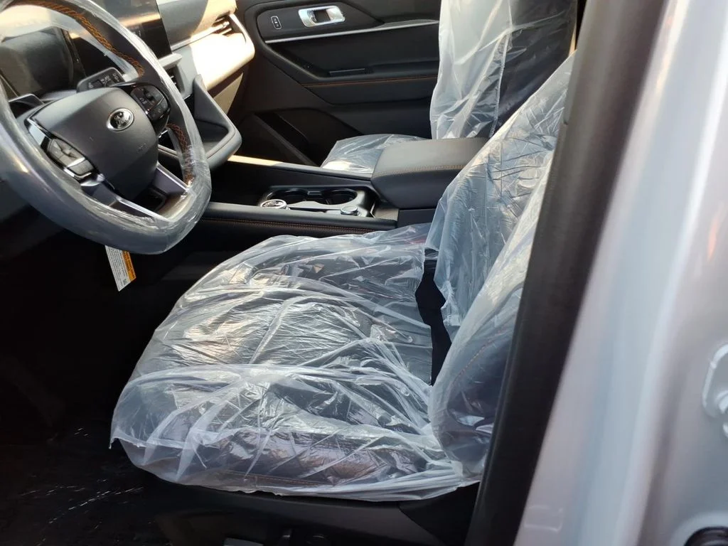 New 2026 Space White Metallic Ford Tremor® image 10