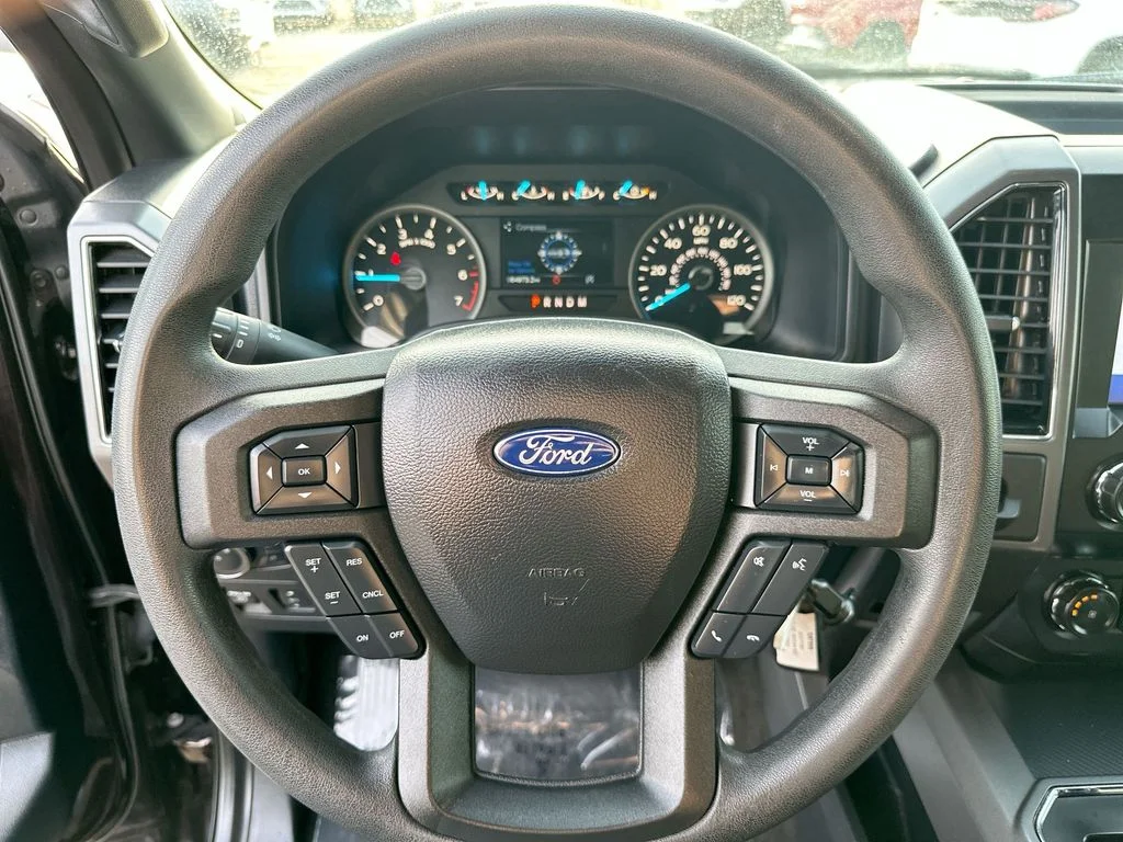 Used 2020 Red Ford XLT image 4