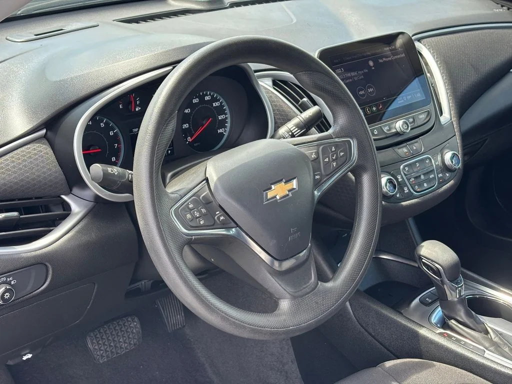 2024 Chevrolet Malibu 1LT - Photo 9
