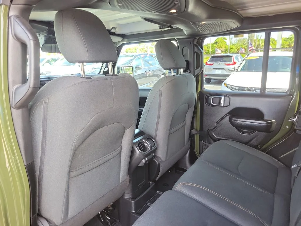 Used 2024 Green Jeep Sport S 4xe image 11