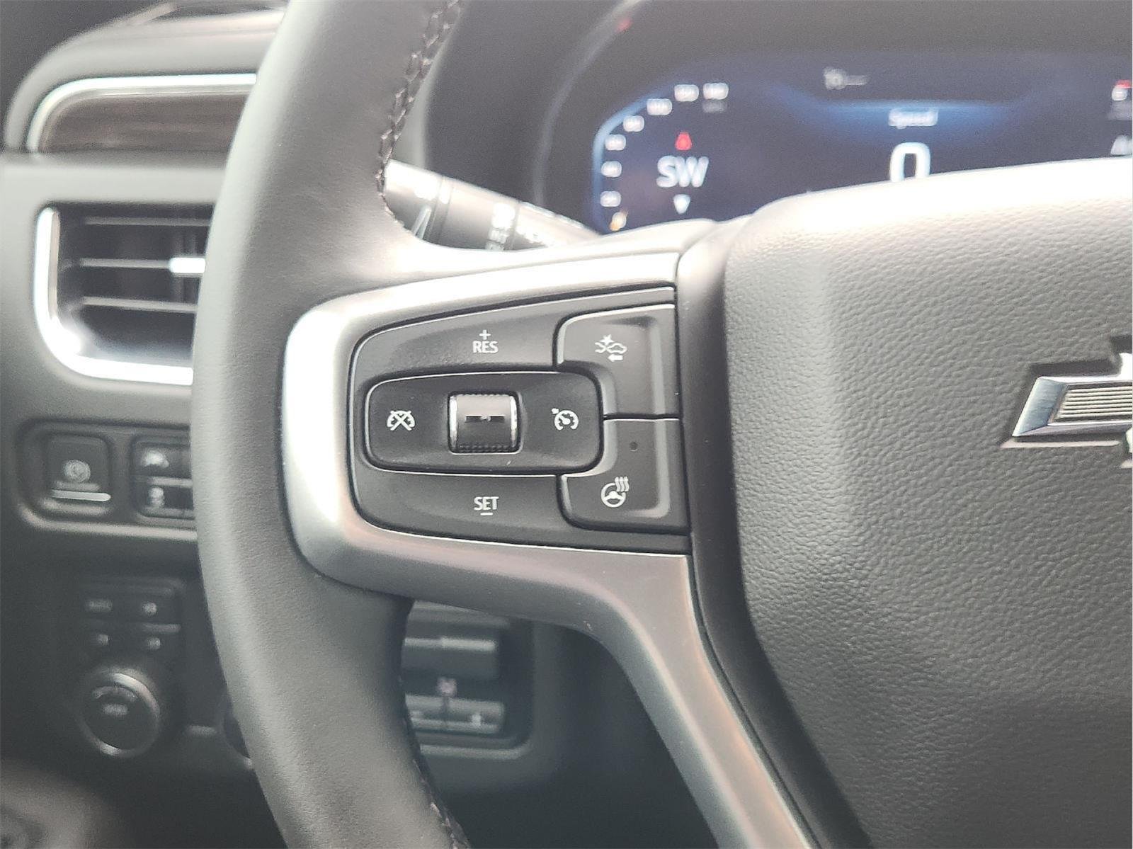 2024 Chevrolet Suburban photo 29 of 35