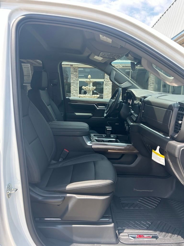 2026 Chevrolet Silverado 1500 RST - Photo 18