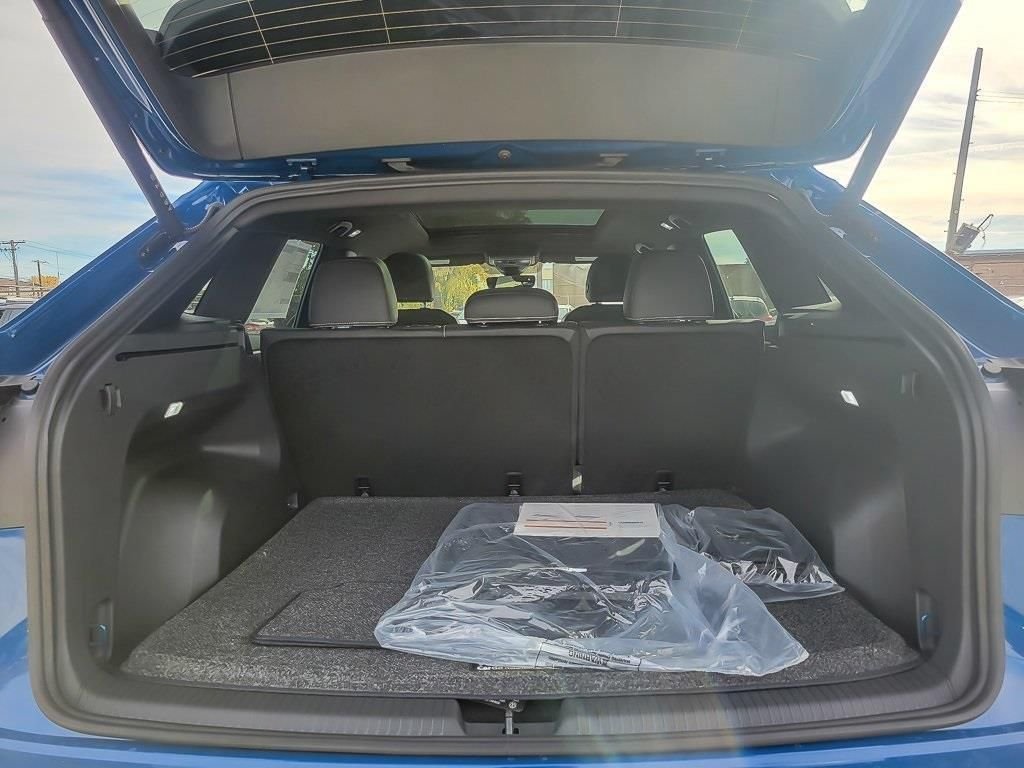 2026 Volkswagen Atlas Cross Sport SE w/Tech - Photo 16